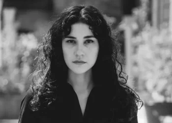 Duygu Üstünbaş, ‘Elif’ ile müzik piyasasına ‘merhaba’ diyor