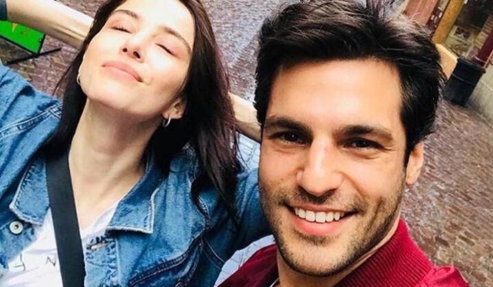 Serkan Çayoğlu ve Özge Gürel düğün alışverişine çıktı 1 Serkan Çayoğlu ve Özge Gürel düğün alışverişine çıktı