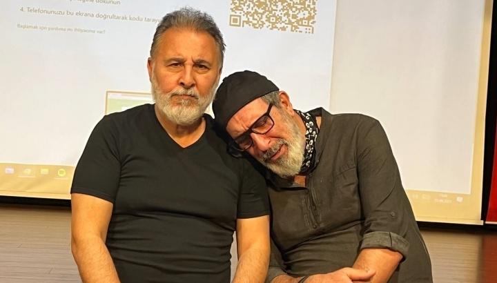Kemal Başar ve Cem Özer'den yılın komsedisi: Çılgın Zamanlar 1 Kemal Başar ve Cem Özer’den yılın komsedisi: Çılgın Zamanlar
