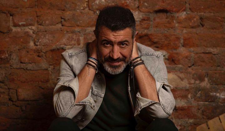 Hakan Altun’dan 13 şarkılık yeni albüm: Çok Ağlarız 1 Hakan Altun’dan 13 şarkılık yeni albüm: Çok Ağlarız