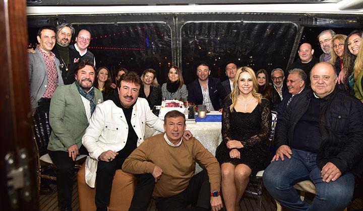 Tamer Köseoğlu'ndan eşi Gülcan Köseoğlu'na sürpriz doğum günü 7 Tamer Köseoğlu’ndan eşi Gülcan Köseoğlu’na sürpriz doğum günü