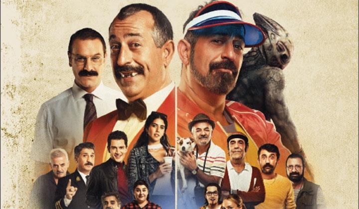 Cem Yılmaz’ın Karakomik film serilerinin senaryoları raflarda