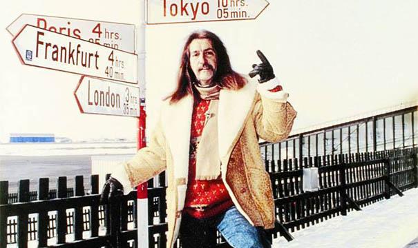 ‘Barış Manço ile 7’den 77’ye Fotoğrafları’ sergisi açıldı