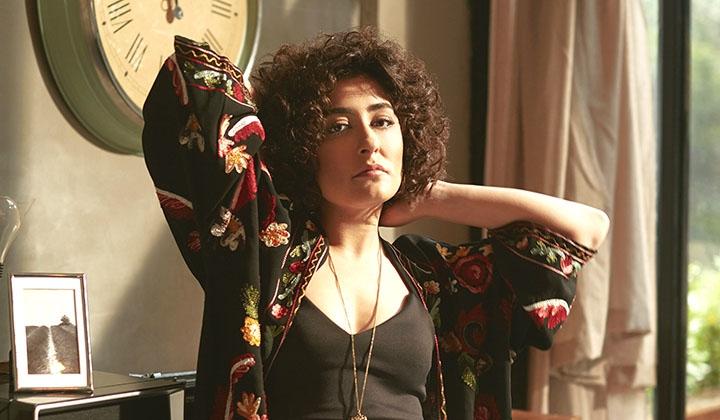 Melek Mosso yeni şarkısı ‘Gölgen Yeter’ ile turnede