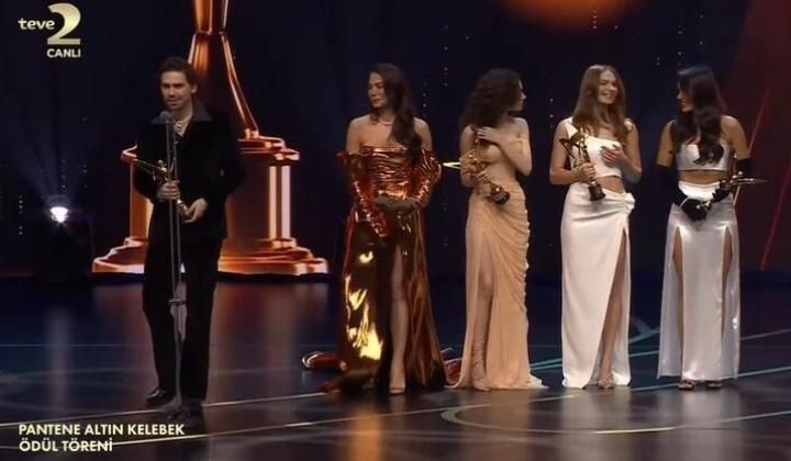 48. Pantene Altın Kelebek Ödülleri sahiplerini buldu 15 48. Pantene Altın Kelebek Ödülleri sahiplerini buldu