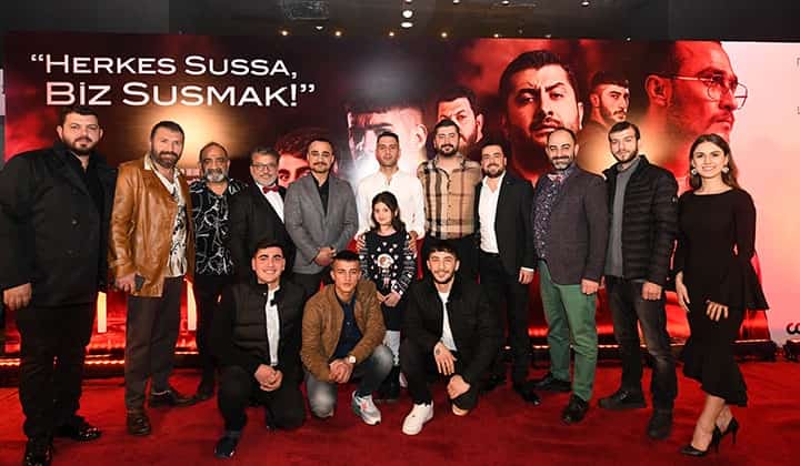 'Sıfır Bir' filminin galası İstanbul'da yapıldı 9 ‘Sıfır Bir’ filminin galası İstanbul’da yapıldı