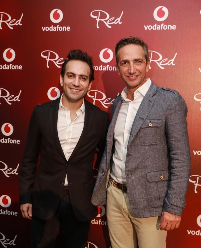1d51228c8900410798ff54b69f32eb30red6 bugra-gulsoy-vodafone-turkiye-icra-kurulu-baskan-yardimcisi-engin-aksoy