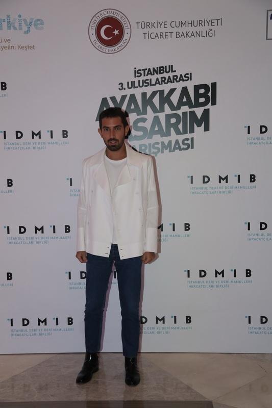 21d2fcbfdd484ecd8775ce945655630fmdb18 mehmet-yucebasoglu