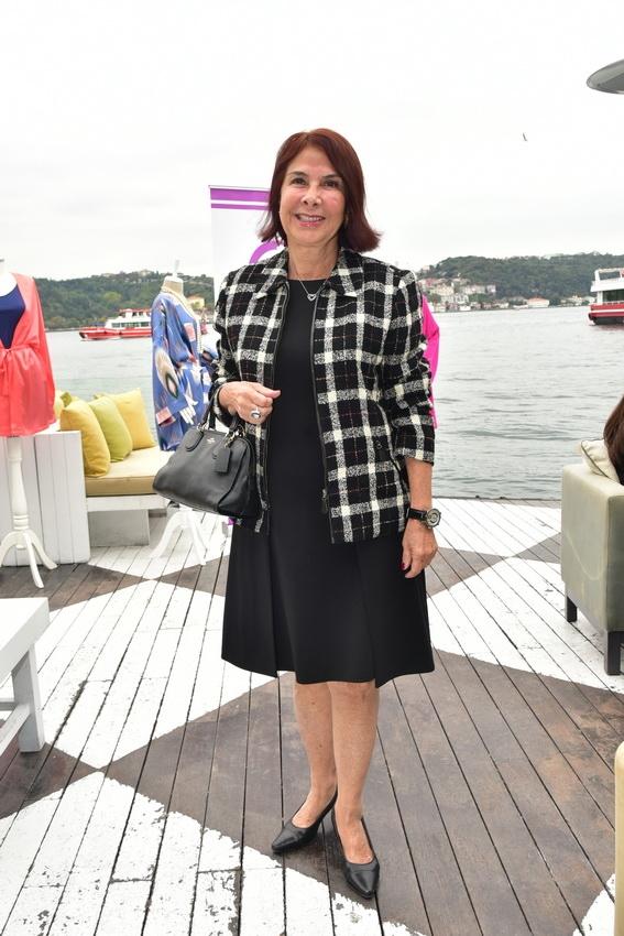 226aba53ae924d2a8a09aa20250f1e77gt40 zeynep-germen