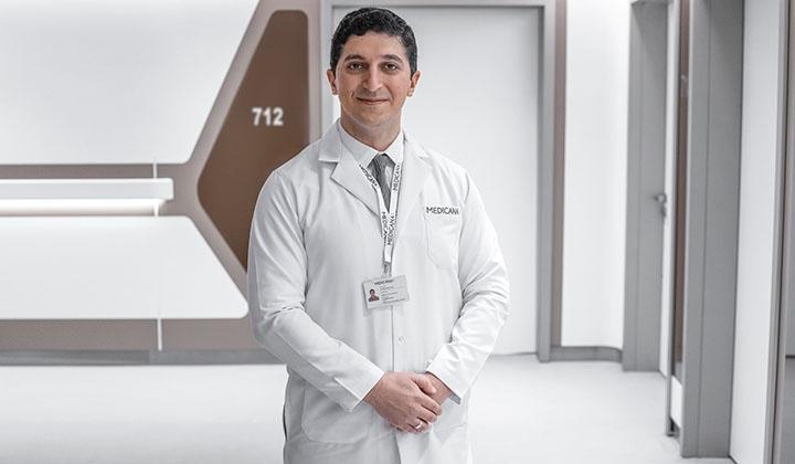 Medicana Çamlıca Hastanesi Göz Hastalıkları Uzmanı Op. Dr. Rumil Babayev refraktif cerrahi ile merak edilenleri Quality'e anlattı 1 Medicana Çamlıca Hastanesi Göz Hastalıkları Uzmanı Op. Dr. Rumil Babayev refraktif cerrahi ile merak edilenleri Quality’e anlattı