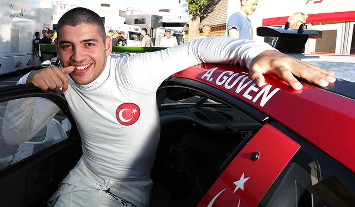 Ayhancan Güven emin adımlarla zirveye yürüyor 3 Ayhancan Güven emin adımlarla zirveye yürüyor