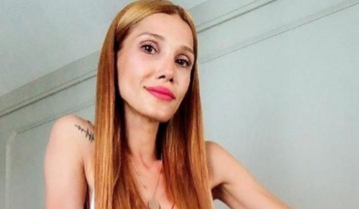 Derya Balta yardım kutusunun içinden çıkanları görünce isyan etti 3 Derya Balta yardım kutusunun içinden çıkanları görünce isyan etti