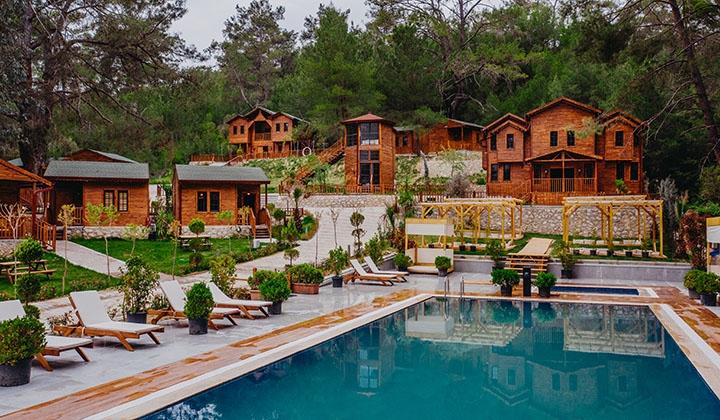 Olimpos’ta hizmete açılan Babylon Town Hotel, alternatif ve organik tatil arayanların adresi oldu