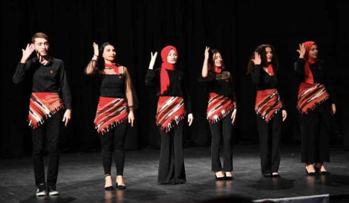 Şarkılara işaretleri ile hayat verecekler 1 Şarkılara işaretleri ile hayat verecekler