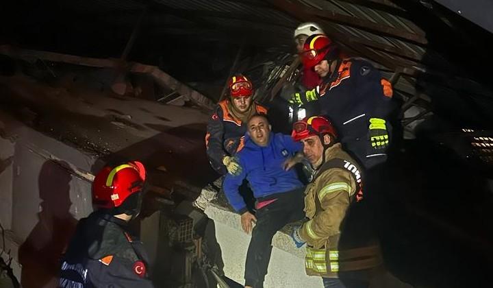 İBB ekipleri deprem bölgelerinden Hatay'da 5 İBB ekipleri deprem bölgelerinden Hatay’da