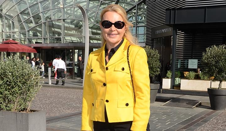 Demet Sabancı Çetindoğan şıklığıyla dikkat çekti