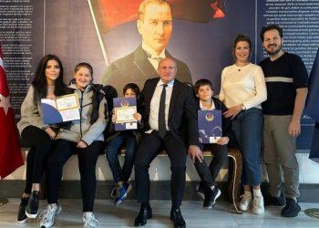 Çetinsaya Ailesi’nin karne heyecanı