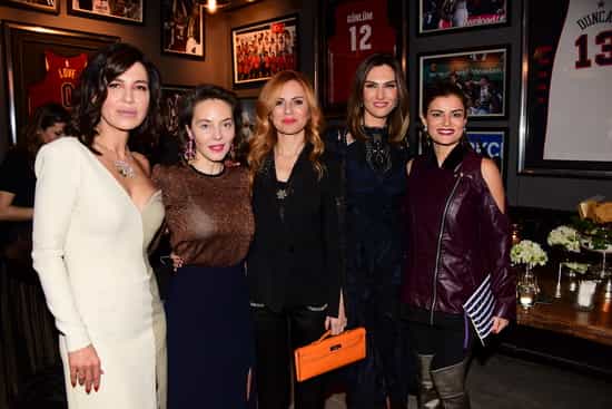 baskqet203 sitare-akdilek-berrin-okcu-etel-baler-elif-gonlum-ece-vahapoglu