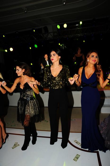 bs-dugun205 selda-topal-zeynep-demirel-ozlem-yildiz