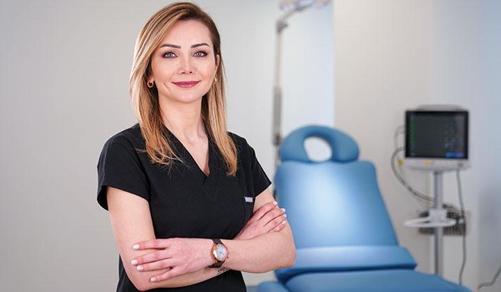 Doctors Hair Center Klinik Direktörü Yeşim Alkan saç ekimi hakkında merak edilenleri Quality'e anlattı 5 Doctors Hair Center Klinik Direktörü Yeşim Alkan saç ekimi hakkında merak edilenleri Quality’e anlattı