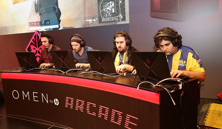 Oyun dünyasının ünlüleri ve e-sporun yıldızları Gaming İstanbul'da 3 Oyun dünyasının ünlüleri ve e-sporun yıldızları Gaming İstanbul’da