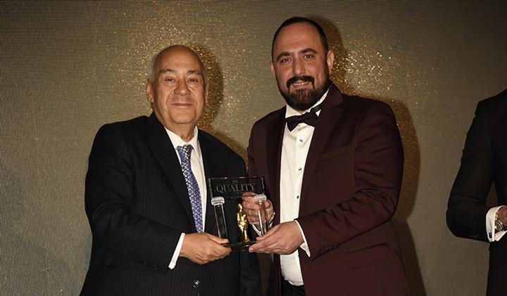 9. Quality Ödülleri - En Quality Yatırımcı İş Adamı Ödülü Ozan Ceylan'ın 3 9. Quality Ödülleri – En Quality Yatırımcı İş Adamı Ödülü Ozan Ceylan’ın