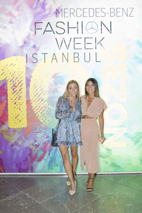 mbfwi2011 beril-bayindir-buket-guler