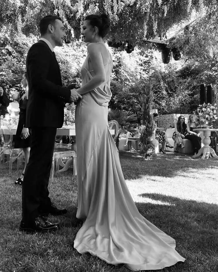 Demet Özdemir ve Oğuzhan Koç hakkında flaş iddia 3 64140126e4bfdd1610e4bfde Demet Özdemir ve Oğuzhan Koç hakkında flaş iddia