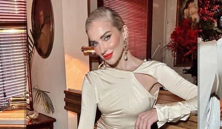 Burcu Esmersoy hakkında flaş iddia 1 Burcu Esmersoy hakkında flaş iddia