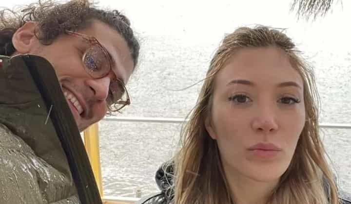 Yasmin Erbil'den aşk pozu 1 Yasmin Erbil’den aşk pozu