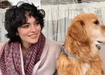 Ezgi Mola, depremde kurtarılan köpeği sahiplendi