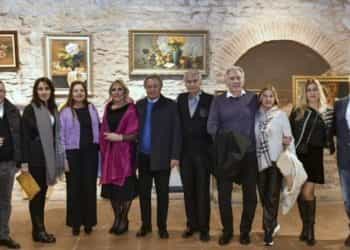 Ressam Sevil Fırat ilk kişisel sergisini Lale Vakfı Sanat Galerisi’nde gerçekleştirdi