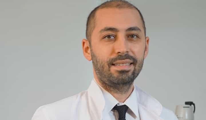 Dünyagöz Suadiye’den Doç. Dr. Selim Bölükbaşı, bayram süresince şeker içeren besinlerin tüketimi ile ilgili önemli uyarılarda bulundu 2 Dünyagöz Suadiye’den Doç. Dr. Selim Bölükbaşı, bayram süresince şeker içeren besinlerin tüketimi ile ilgili önemli uyarılarda bulundu