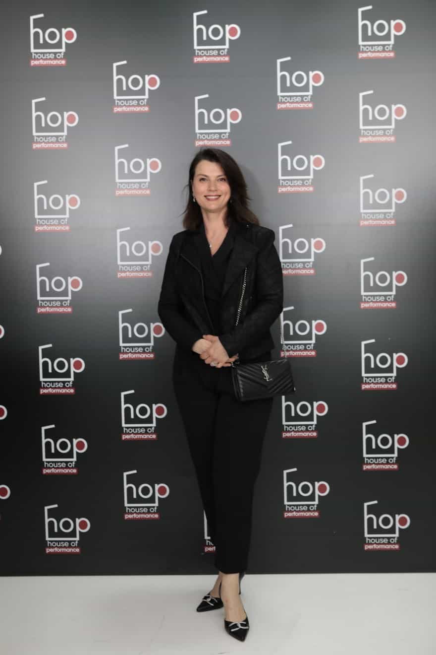 House of Performance, görkemli bir tören ile sanata kapılarını açtı 3 acelya akkoyun House of Performance, görkemli bir tören ile sanata kapılarını açtı