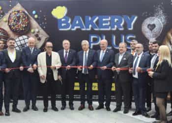 Ekmek, pasta makineleri, dondurma, çikolata ve teknolojileri Fuarı Bakery Plus yoğun katılım ile kapılarını açtı