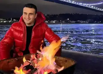 CZN Burak’tan sosyal medyada takipçi rekoru