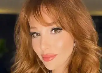 Elçin Sangu, köpeğiyle çektiği yeni pozlarını yayınladı