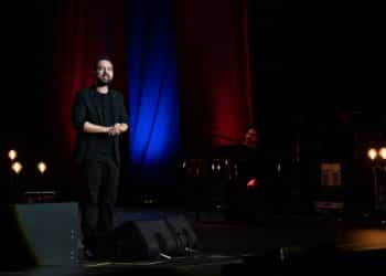 Gökhan Çınar, ‘Katarsis’i Harbiye Sahnesi’ne taşıdı