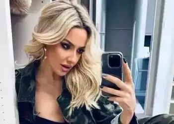Hadise yeni şarkısı Feryat’ı küvet pozlarıyla kutladı