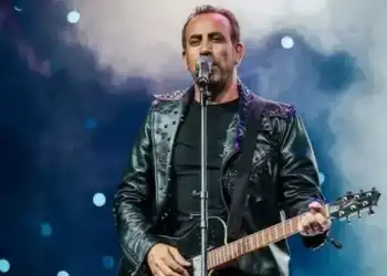 Haluk Levent’ten depremzedeler özel konser