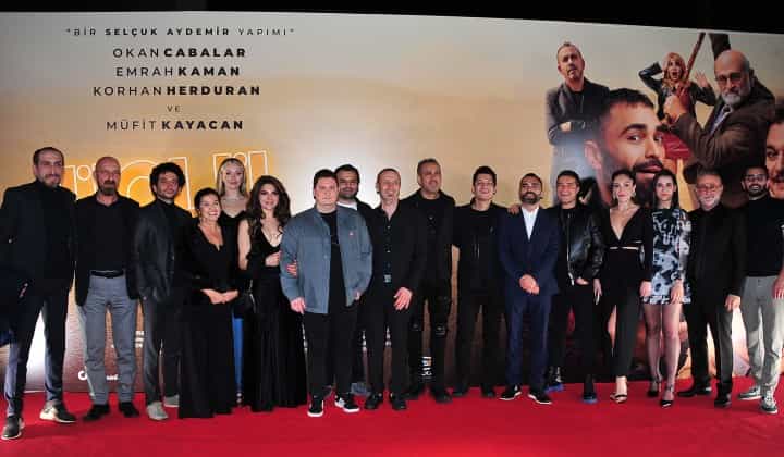 ‘Üçlü Pürüz’ filminin kahkaha dolu galası gerçekleştirildi