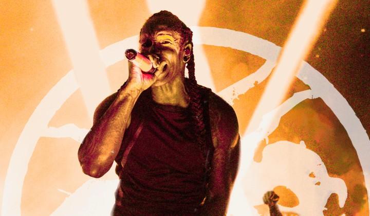 The Prodigy, yıllar sonra yeniden İstanbul'a konuk oluyor. 1 The Prodigy, yıllar sonra yeniden İstanbul’a konuk oluyor.