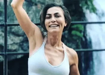 Leyla Bilginel’den iddialı çıkış: Tamamen doğal ve taş gibiyim