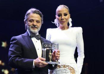 Quality of magazine 14. yıl ödül töreninde ‘En Quality Diş Kliniği’ ödülü Bergedent Dental Clinic’in oldu