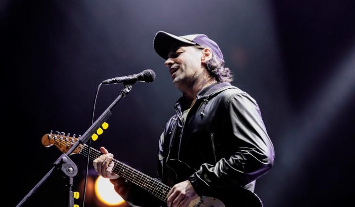 Duman, Atlantis Yapım'ın organize ettiği 'Turkcell Vadi konserleri' serisi kapsamında hayranlarına unutulmaz bir gece yaşattı 1 Duman, Atlantis Yapım’ın organize ettiği ‘Turkcell Vadi konserleri’ serisi kapsamında hayranlarına unutulmaz bir gece yaşattı