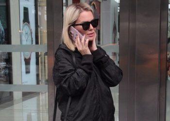 Ece Erken telefonu elinden düşürmedi
