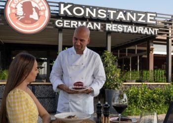 Alman ve Türk lezzetleri Bodrum’da yer alan Konstanze Pub’ta buluştu