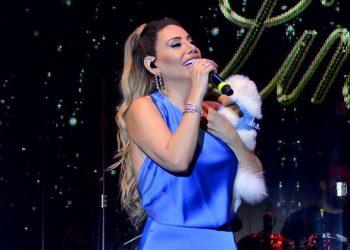 Linet, Mersin- Adana Jolly Joker konserleriyle müzikseverlerle buluştu