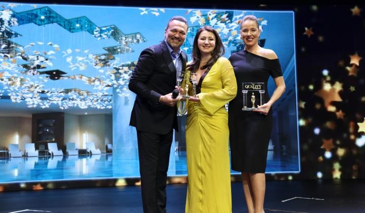 14. Quality Ödülleri’nde ‘En Quality Turizm Oteli Ödülü' Merit Royal Diamond Hotel&Spa'nın oldu 1 14. Quality Ödülleri’nde ‘En Quality Turizm Oteli Ödülü’ Merit Royal Diamond Hotel&Spa’nın oldu