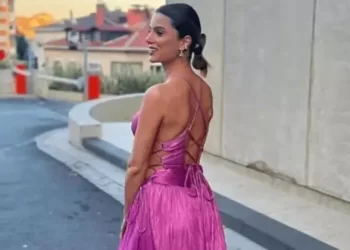 Nazlı Sabancı, Instagram hesabından yeni pozlar paylaştı